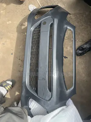 Picanto 2012 Front Bumper Down Grill Attached to It