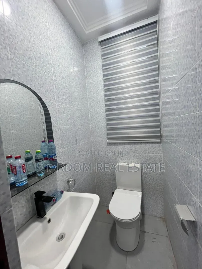 2bdrm Apartment in Adjiringanor, Ability for rent