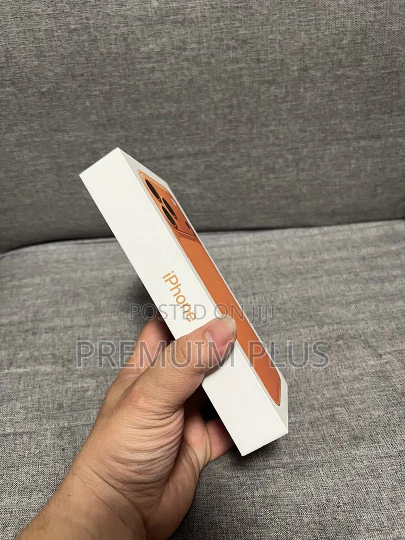 New Apple iPhone 17 Pro Max 256 GB Orange