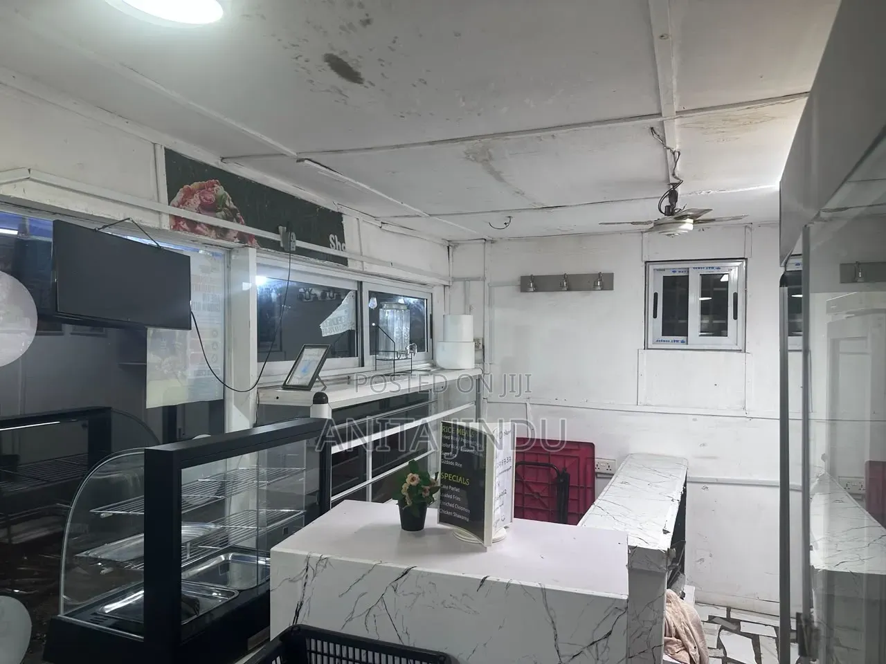 Spacious Container Shop For Rent