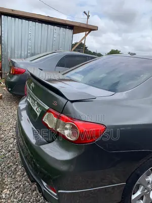 Toyota Corolla 2013 Gray