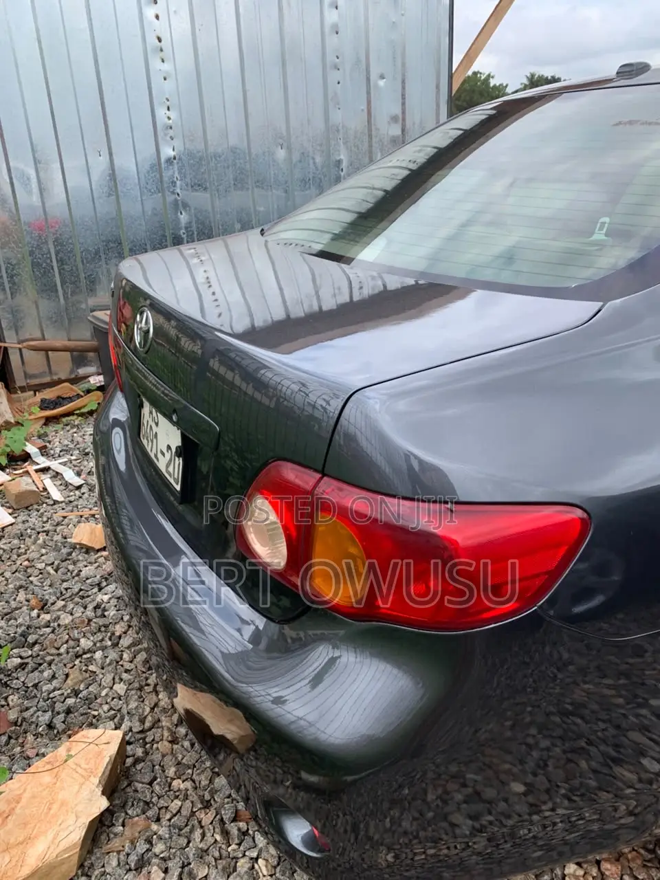 Toyota Corolla 2010 Gray