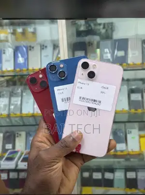 New Apple iPhone 13 128 GB Blue