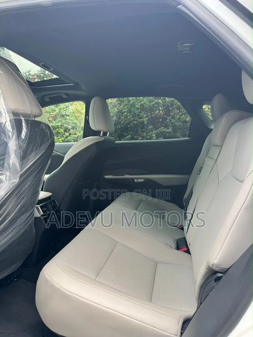 Lexus RX 500h F SPORT Performance AWD 2025 White