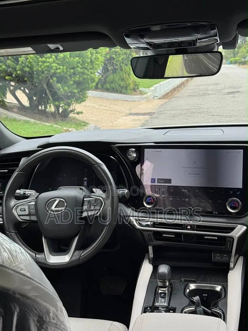 Lexus RX 500h F SPORT Performance AWD 2025 White