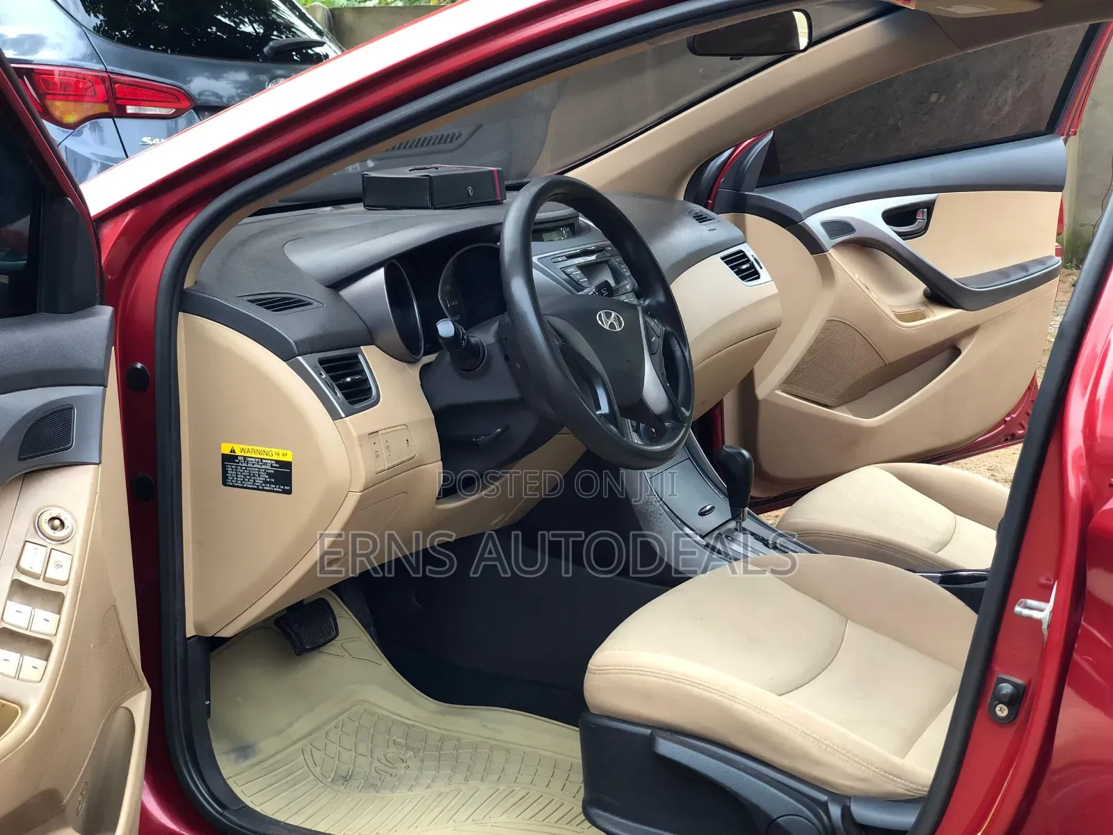Hyundai Elantra 2013 Red
