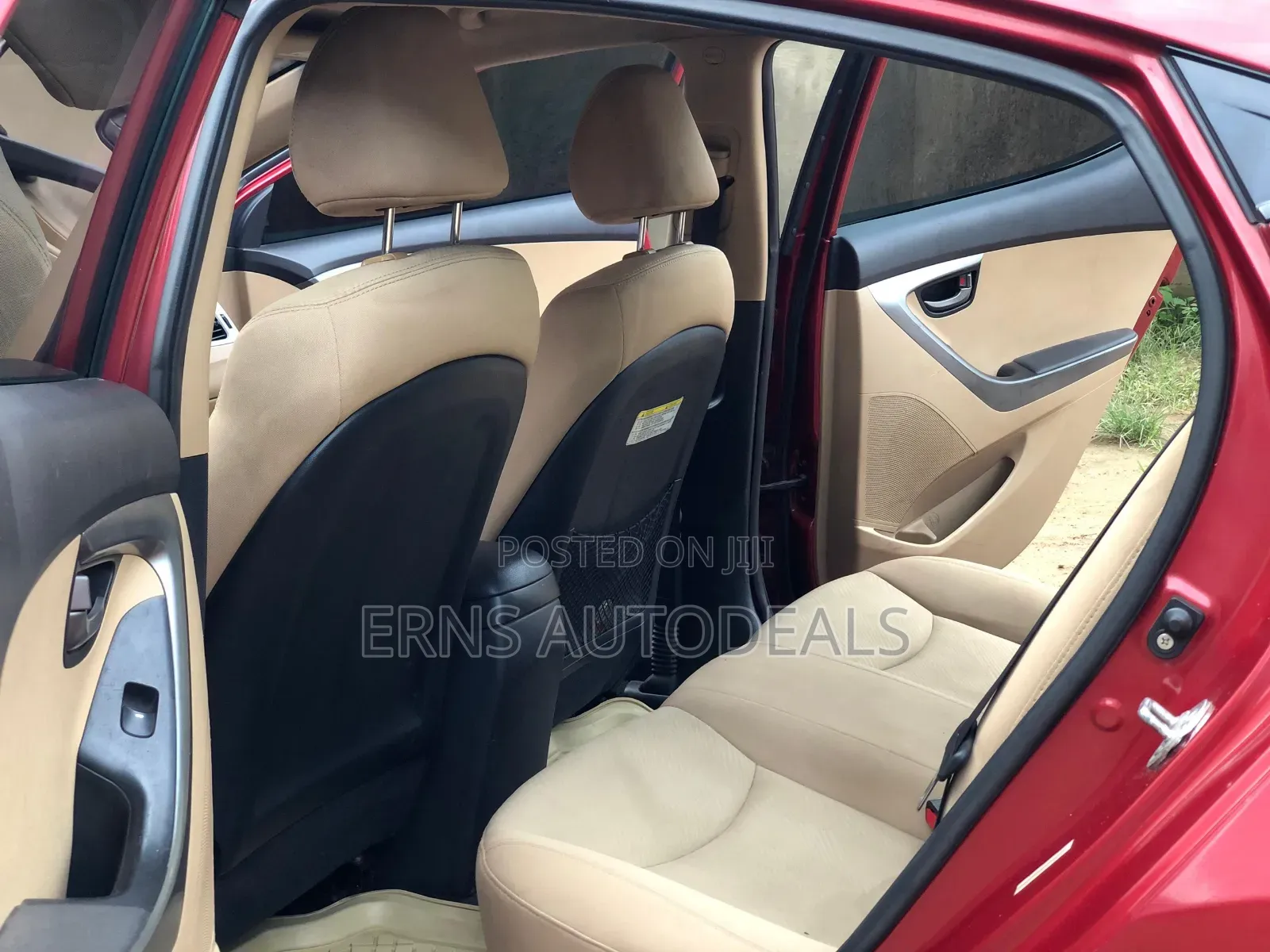 Hyundai Elantra 2013 Red