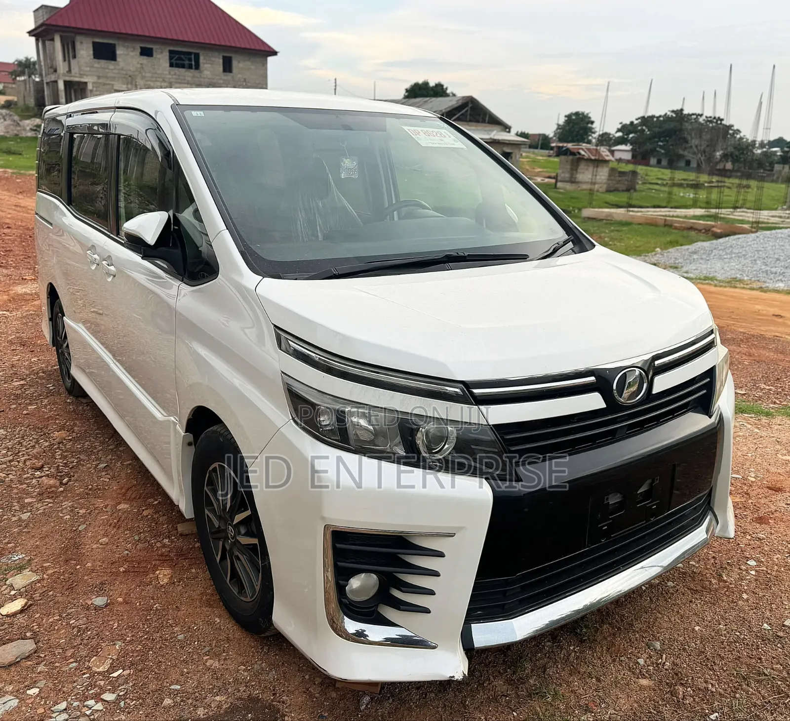 Toyota Voxy 2015 White