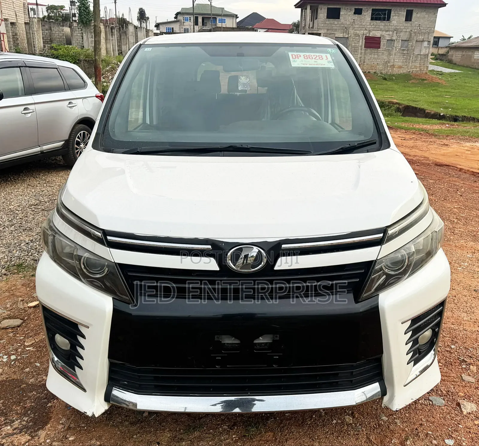 Toyota Voxy 2015 White