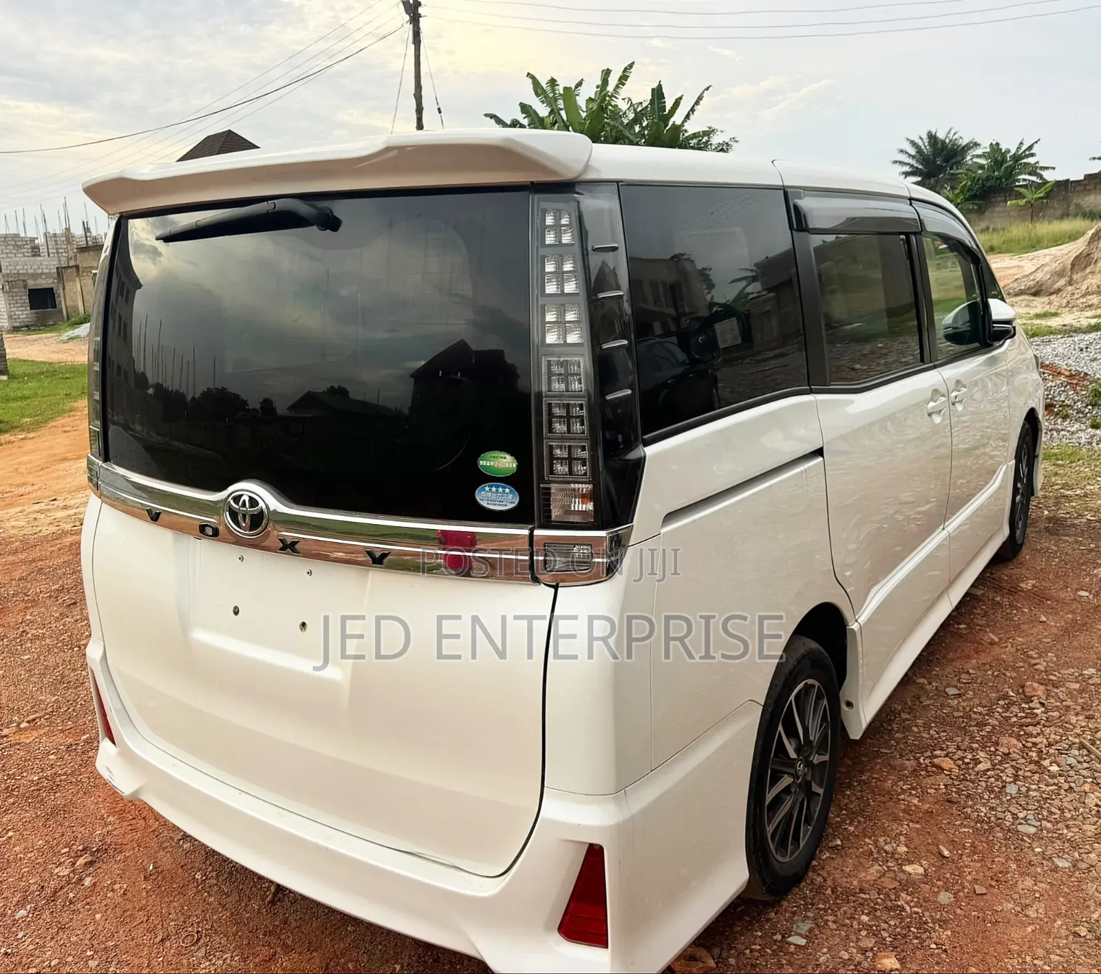 Toyota Voxy 2015 White