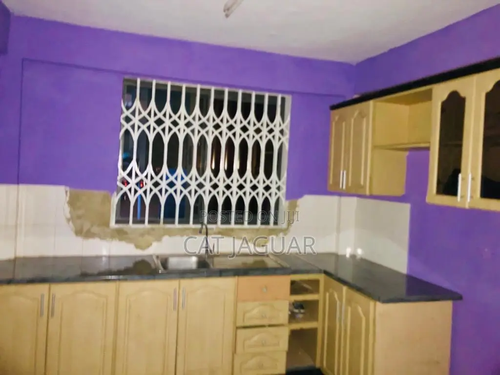 4bdrm Apartment in SSNIT Flats for sale