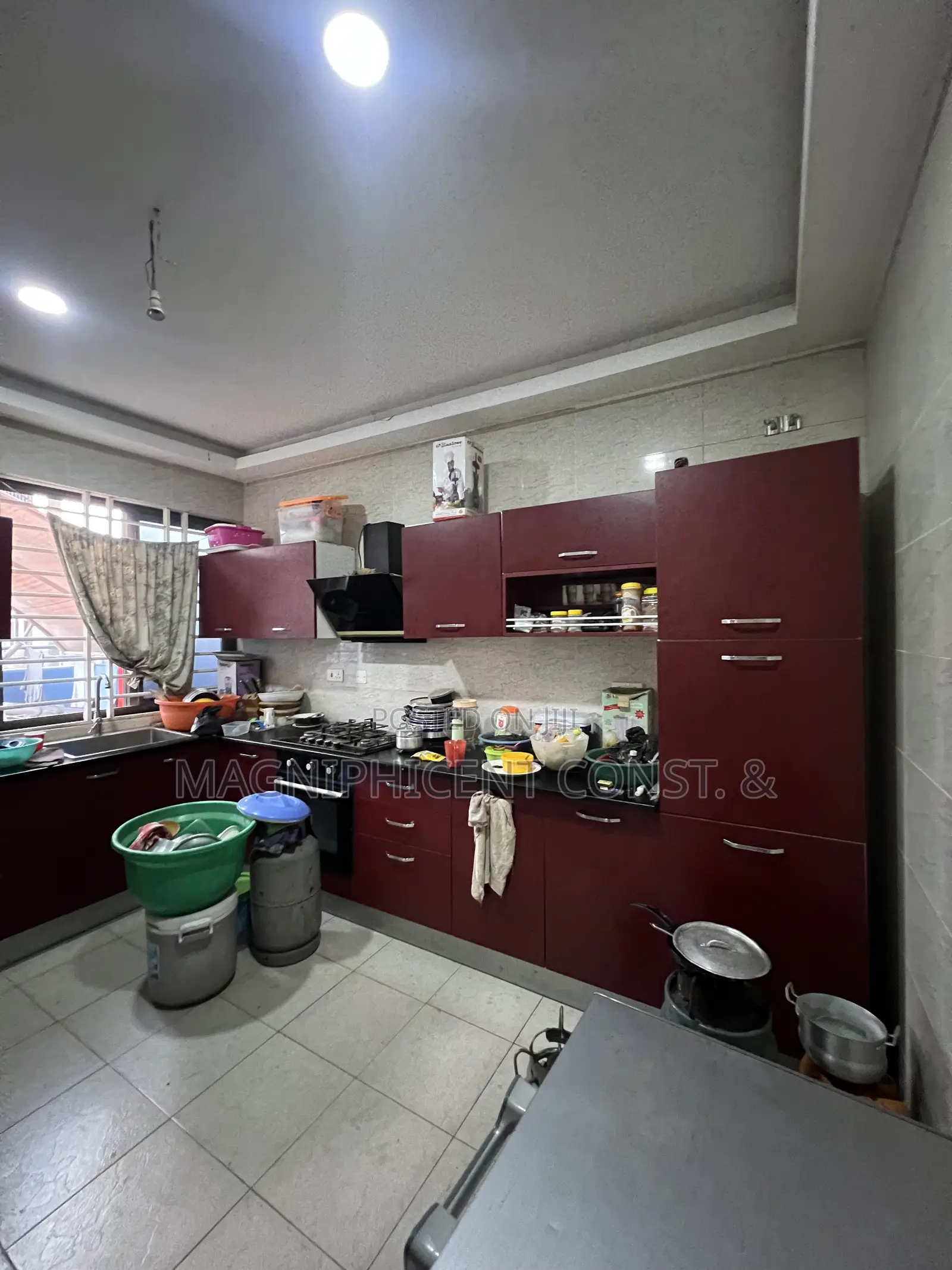 3bdrm House in Lakeside Estates for sale