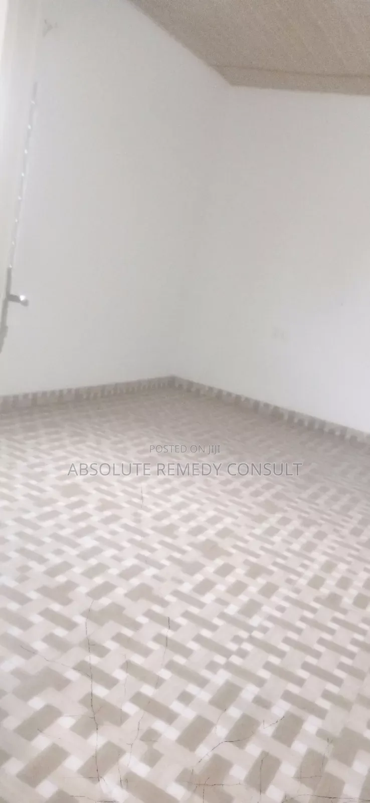 2bdrm Apartment in Pokuase for rent