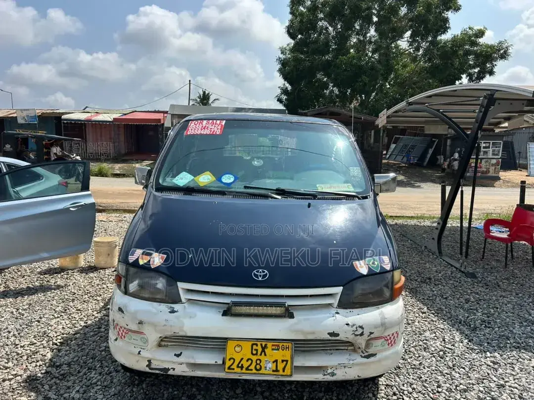 Toyota HiAce 2007 Black
