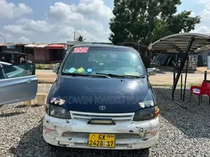 Toyota HiAce 2007 Black