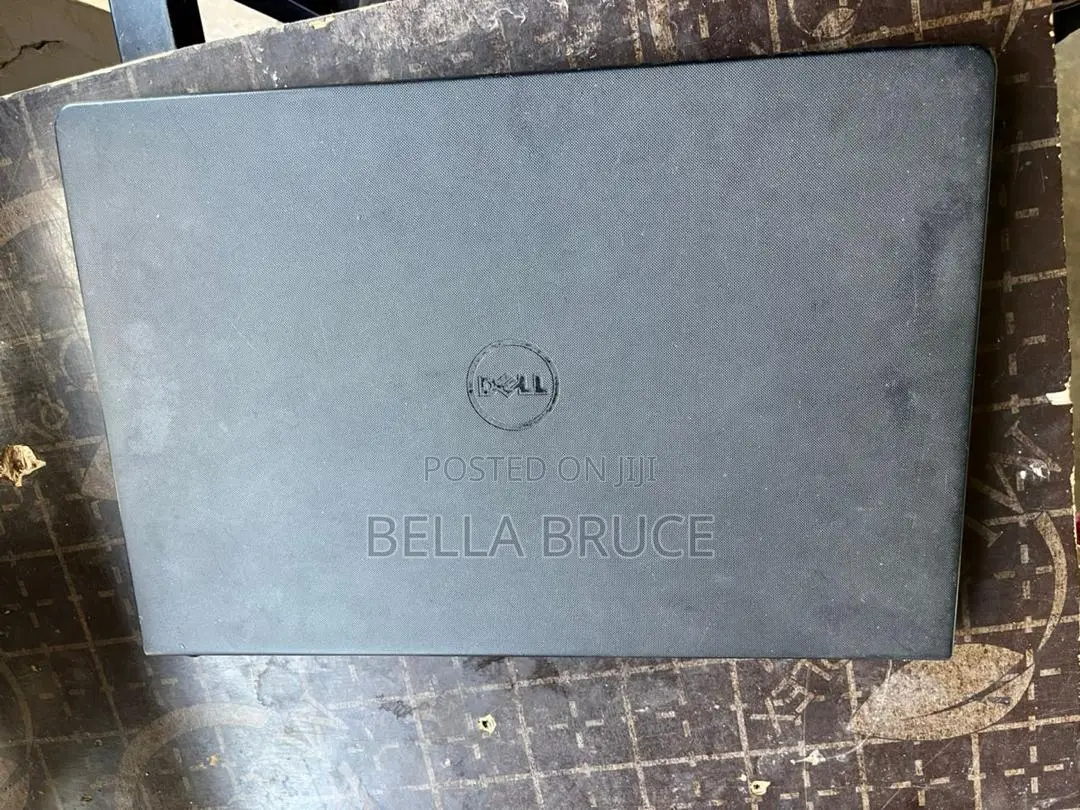 Laptop Dell Inspiron 15 3567 4GB Intel Core i3 HDD 500GB