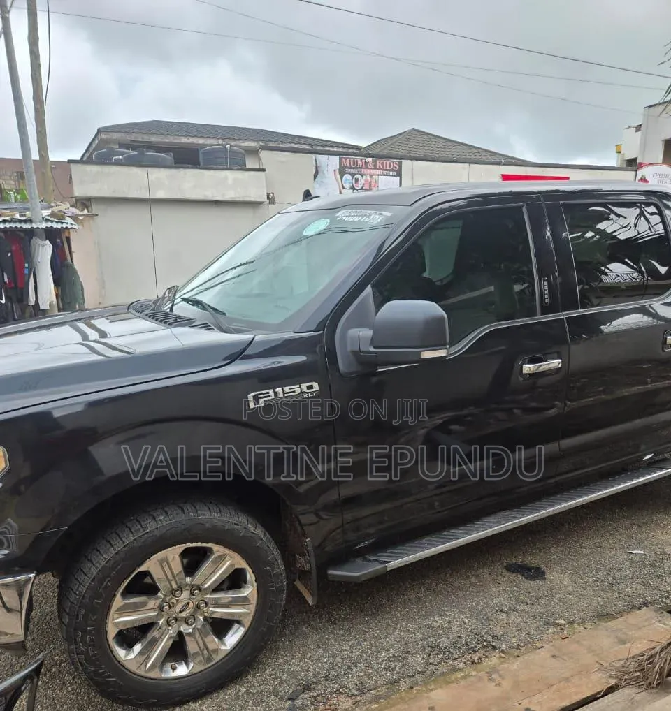 Ford F-150 2018 Black