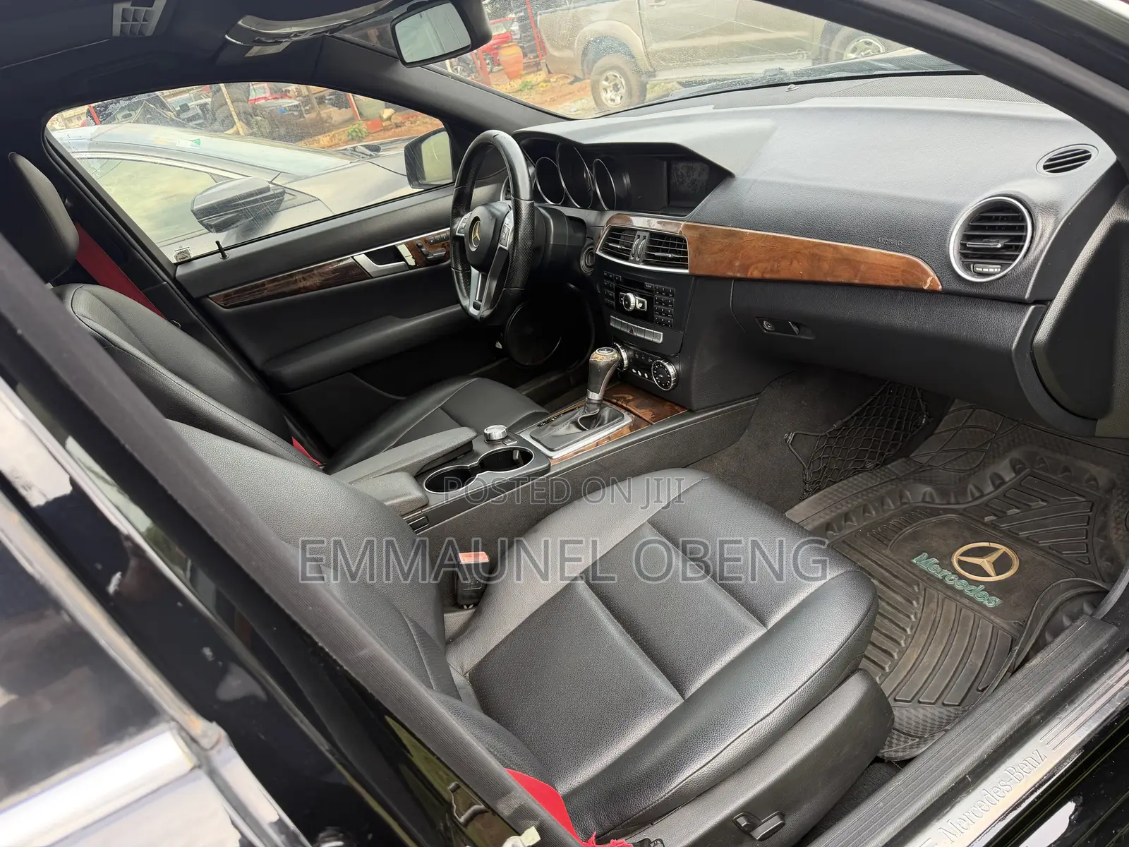 Mercedes-Benz C250 2014 Black