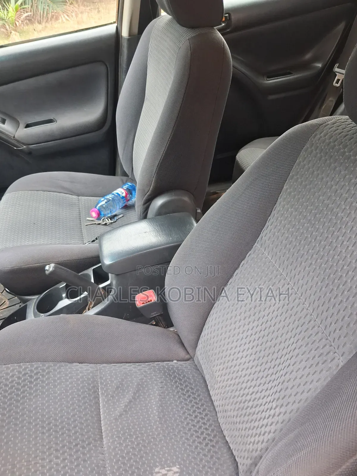 Toyota Matrix 2008 Gold