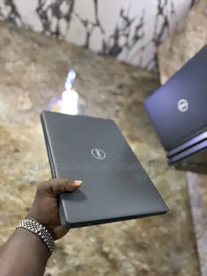 Laptop Dell Latitude 3410 8GB Intel Core i5 SSD 256GB