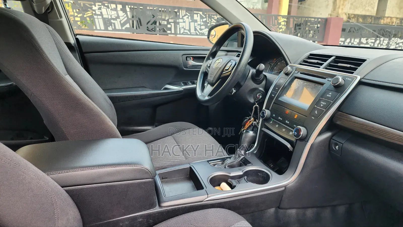 Toyota Camry 2016 Silver