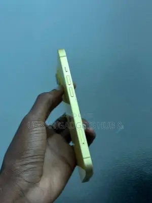 Apple iPhone 14 128 GB Yellow