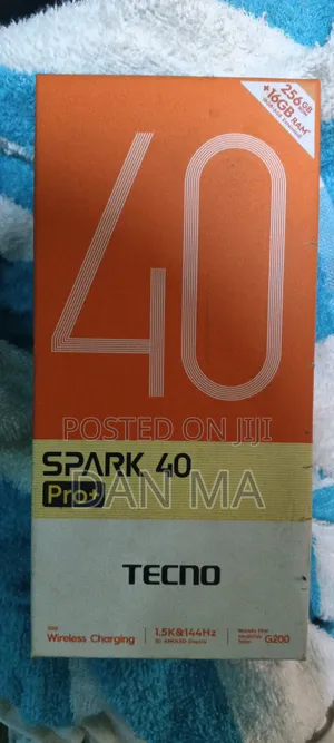 Tecno Spark 40 Pro 256 GB White
