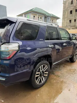 Toyota 4-Runner TRD Pro 4x4 2018 Purple