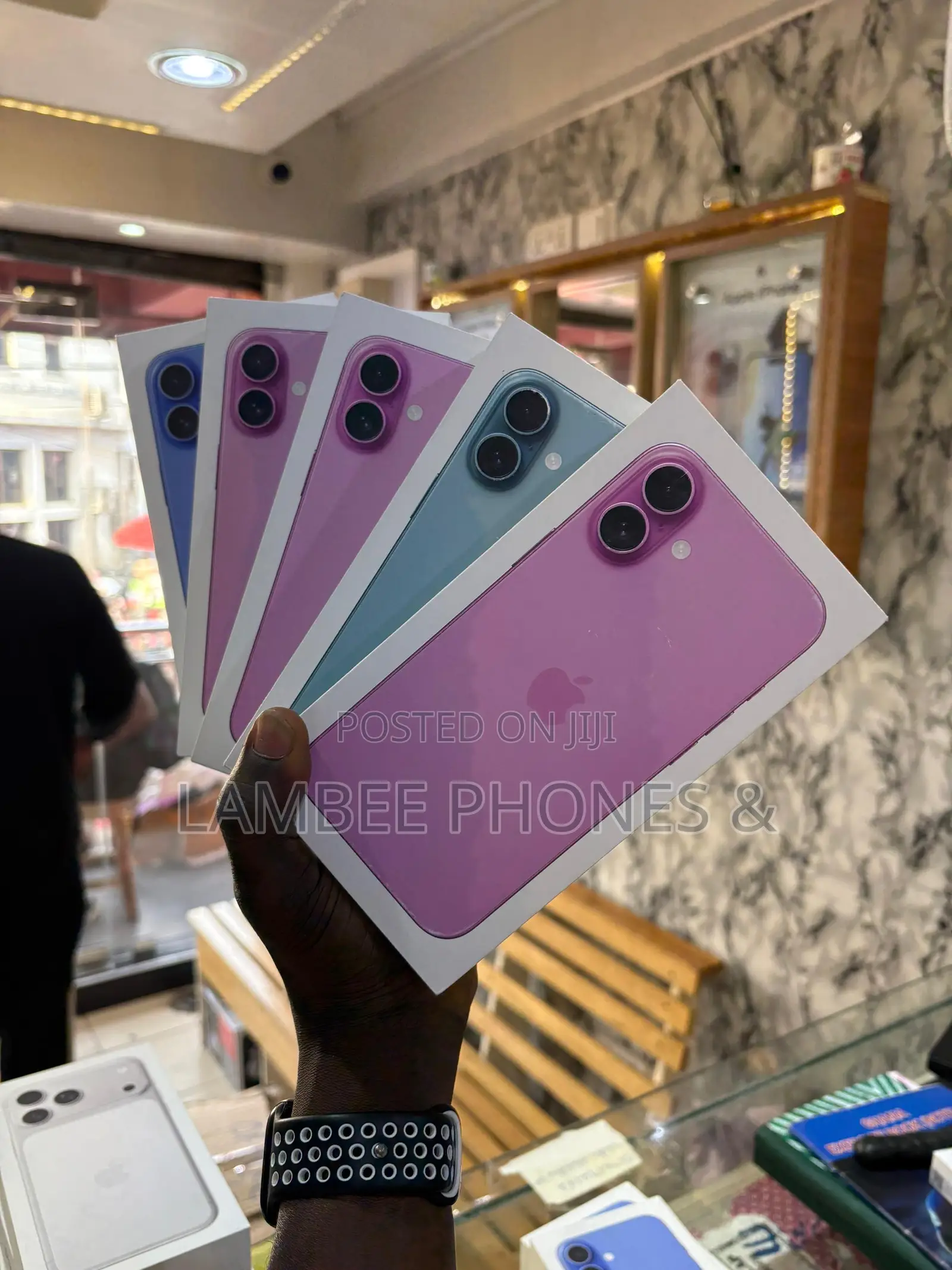 New Apple iPhone 16 Plus 128 GB