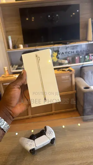 New Apple iPhone Air 256 GB
