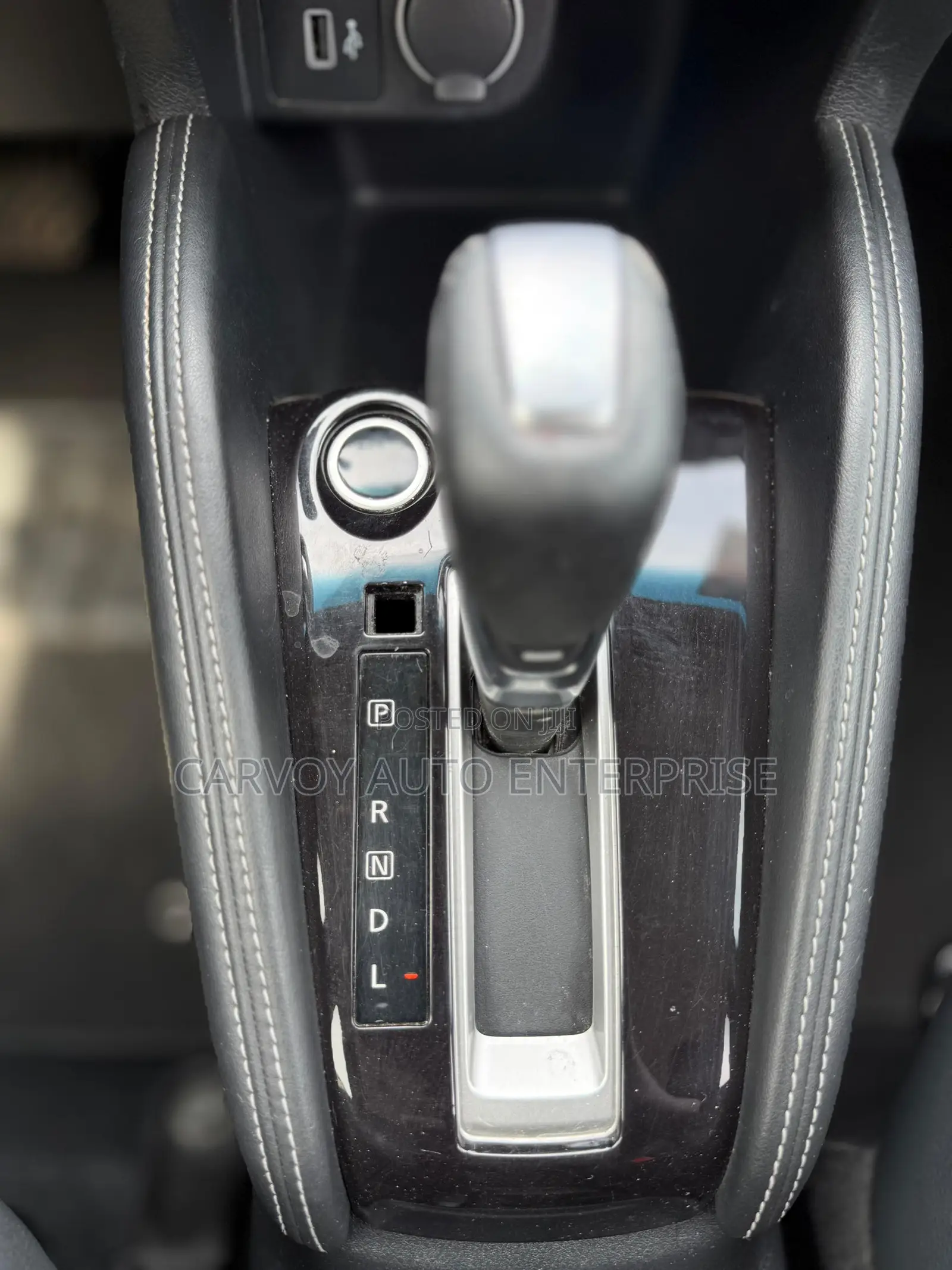 Nissan Kicks SR 2019 Red