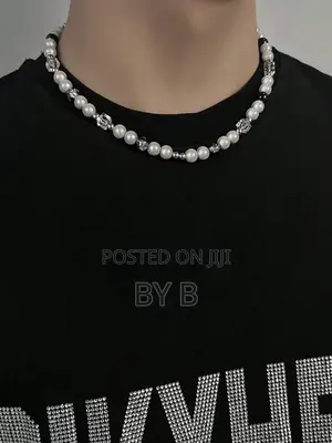 Unisex Pearls and Bracelets
