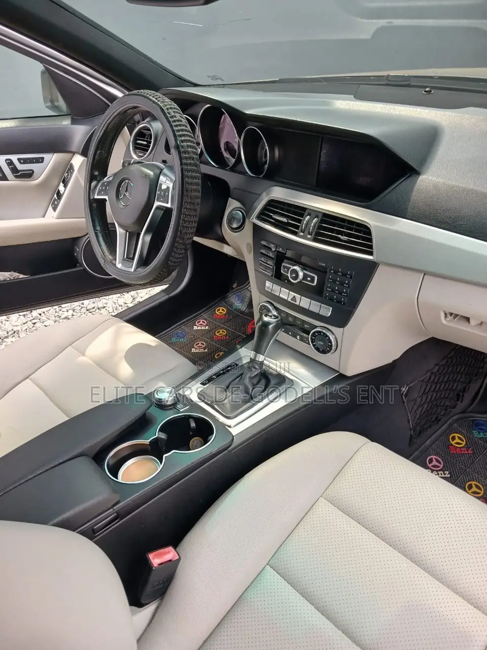 Mercedes-Benz C250 2014 Silver