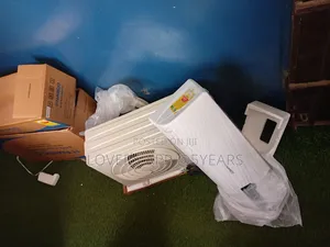 Nasco 1.5hp Modern Split Air Conditioner