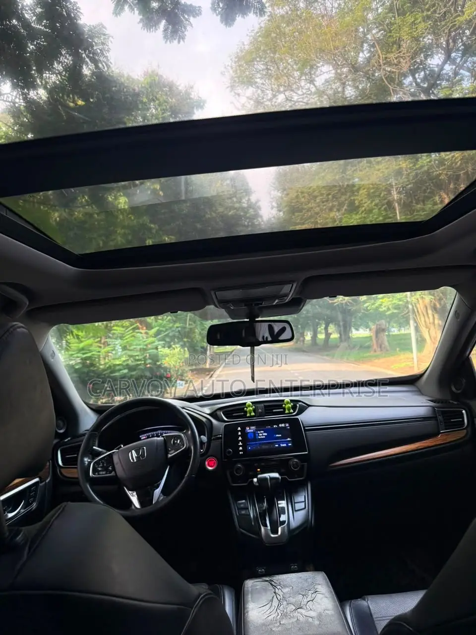 Honda CR-V Touring AWD 2020 Gold