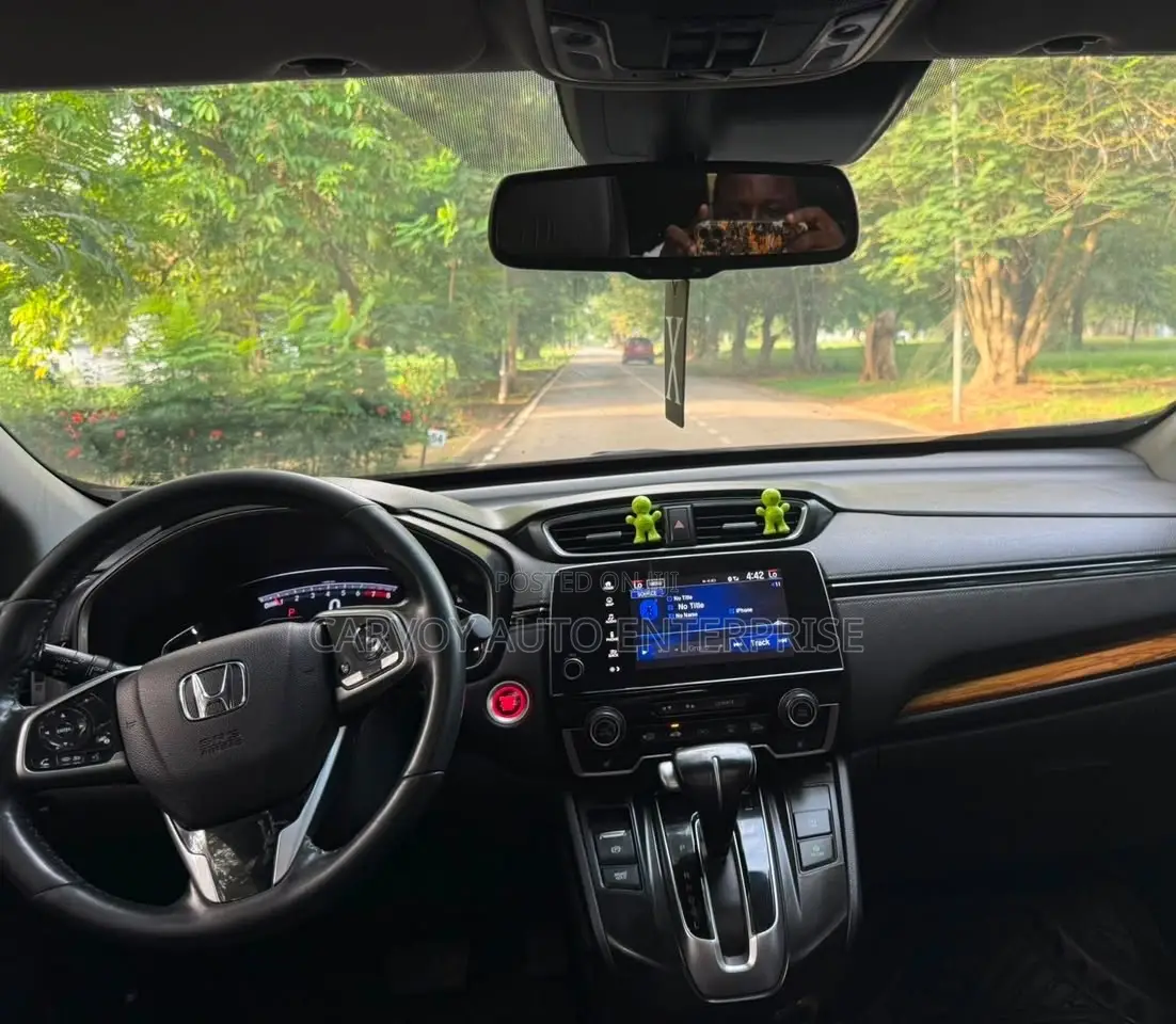 Honda CR-V Touring AWD 2020 Gold