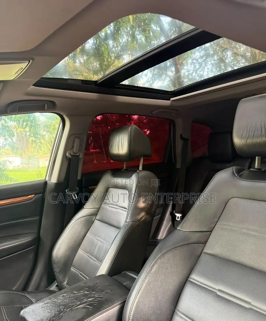Honda CR-V Touring AWD 2020 Gold