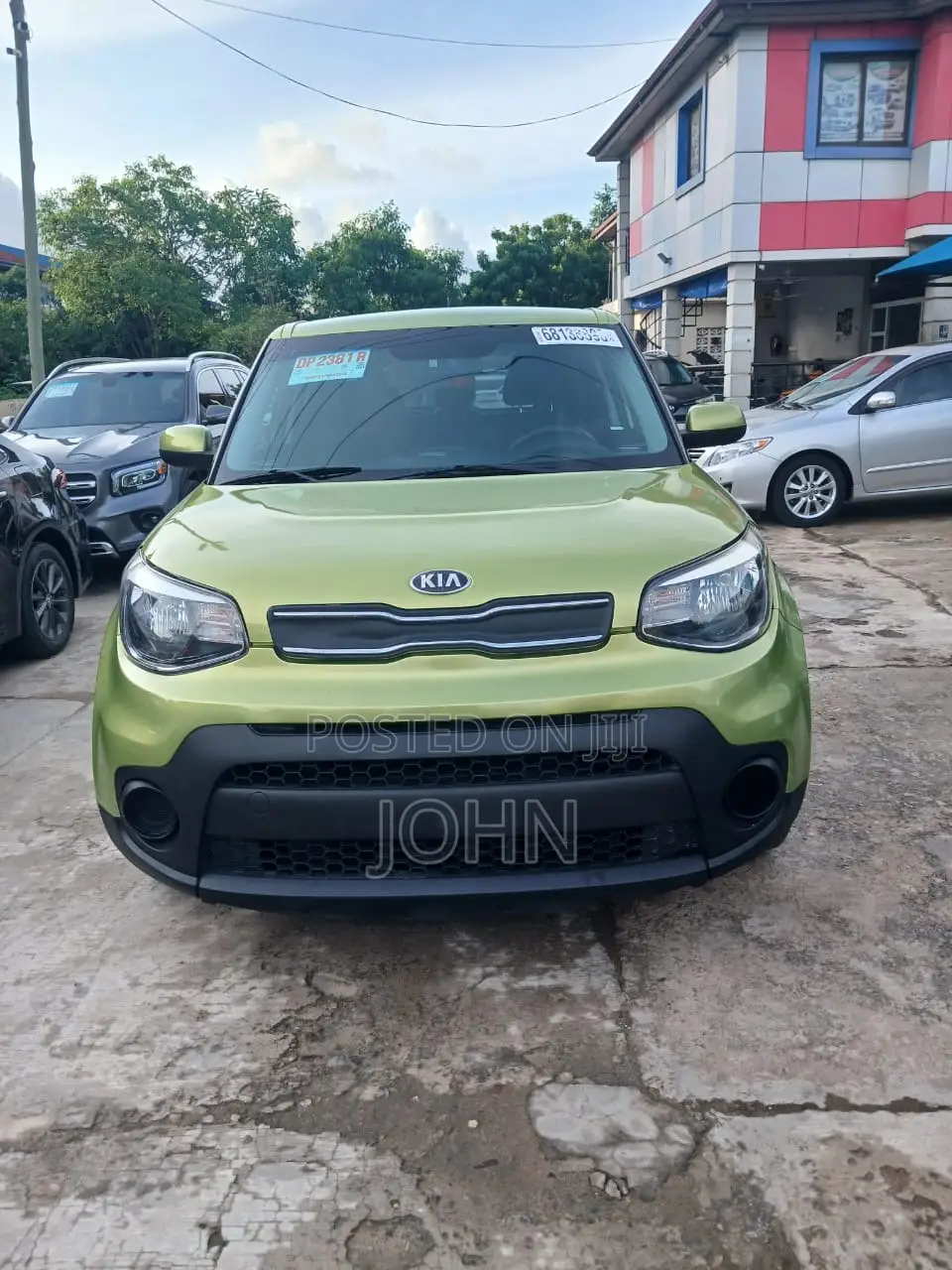 Kia Soul Base Hatchback 2017 Green