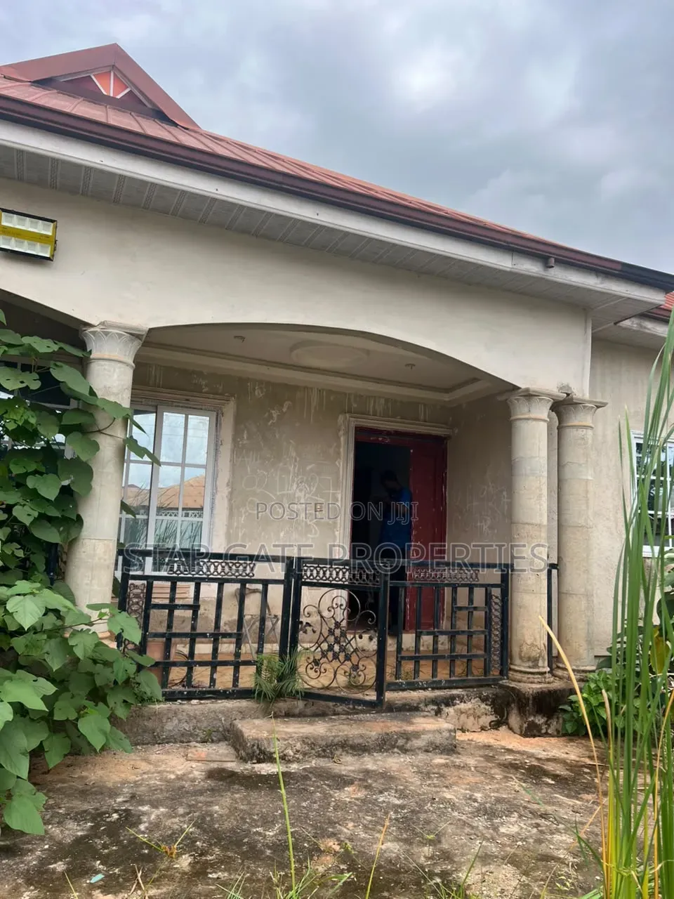 3bdrm House in Santasi Kotwi, Kumasi Metropolitan for sale