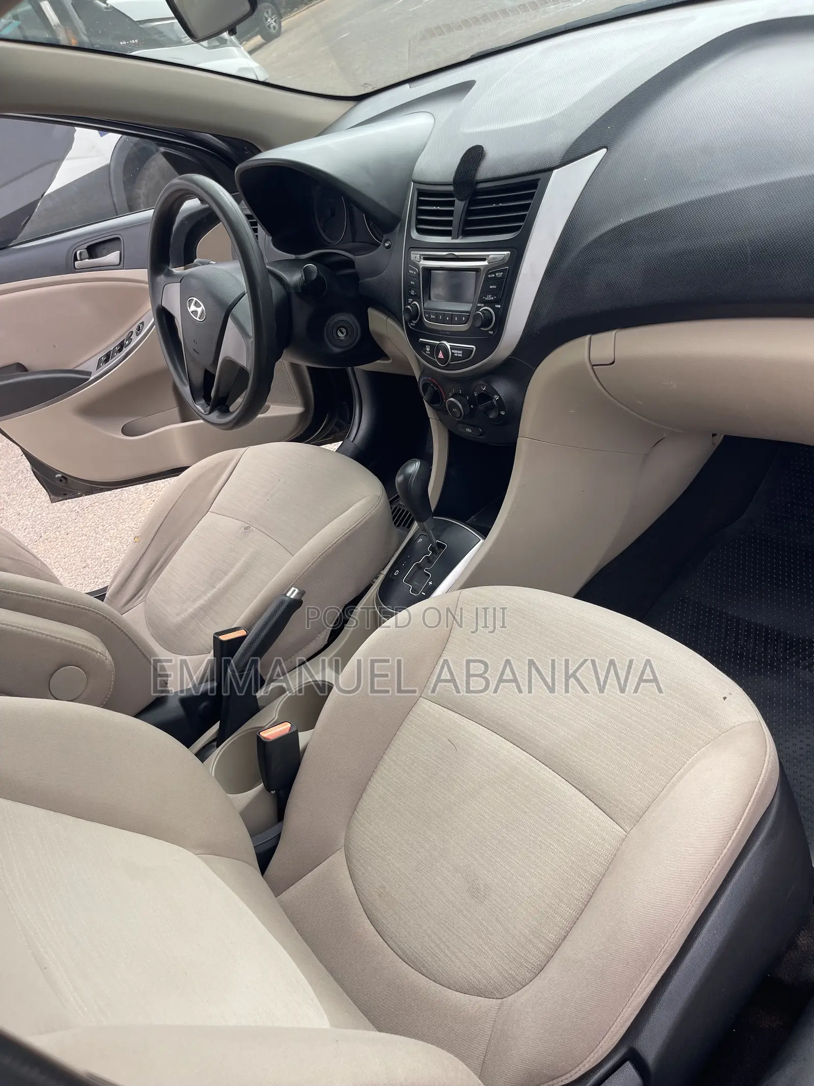 Hyundai Accent 2016 Black