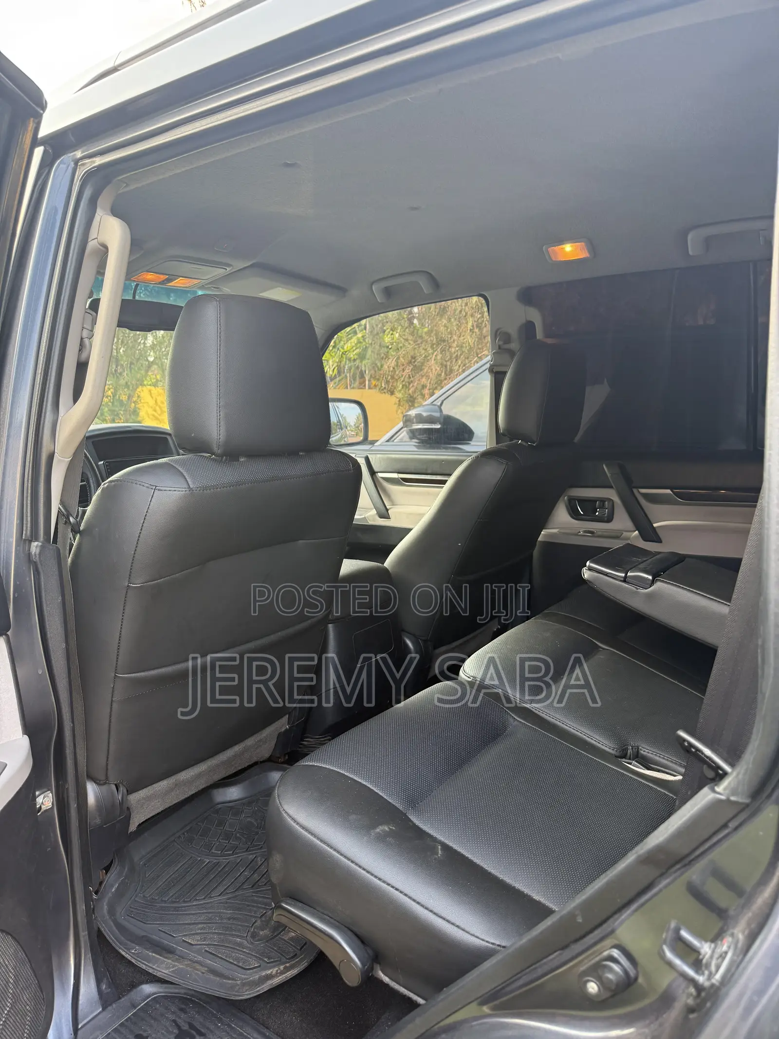 Mitsubishi Pajero 2010 Blue
