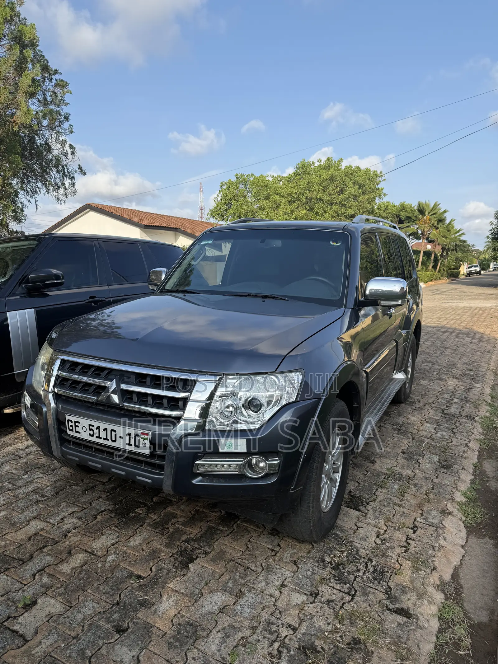 Mitsubishi Pajero 2010 Blue