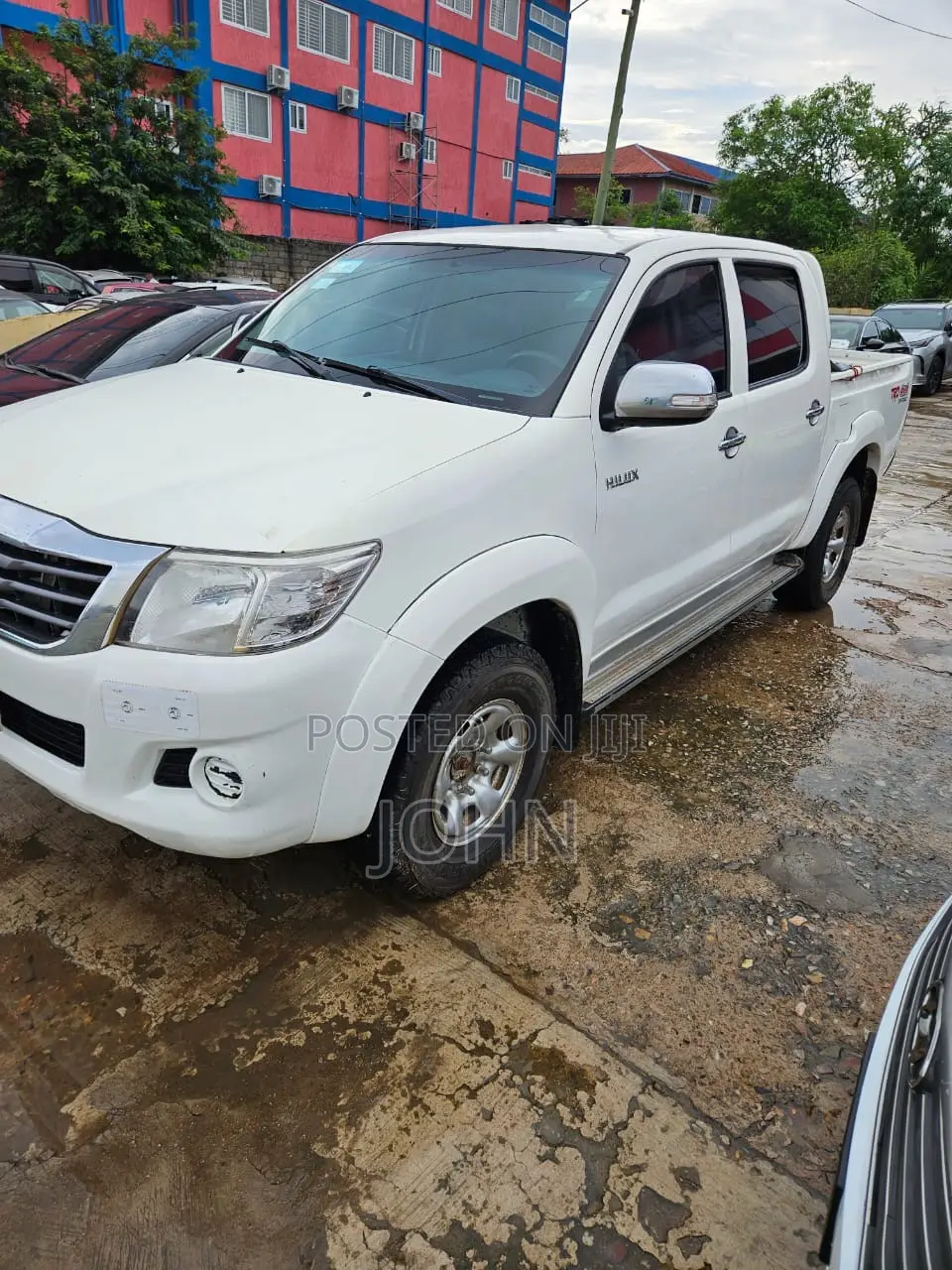 Toyota Hilux 3.0 D-4D 4x4 2013 White