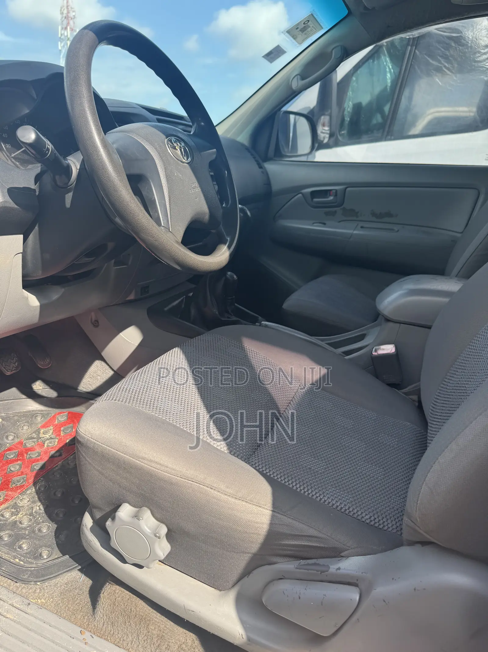 Toyota Hilux 3.0 D-4D 4x4 2013 White