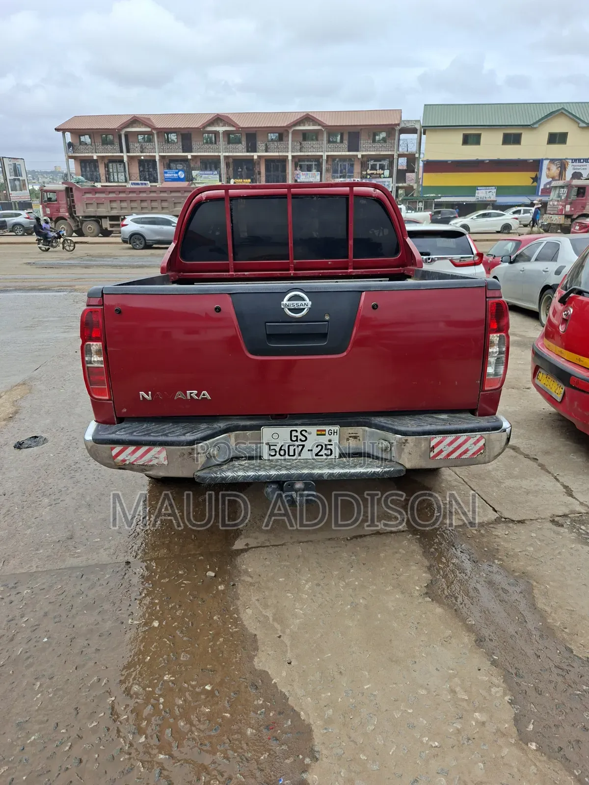 Nissan Navara 2012 Red