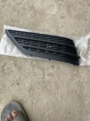 Pilot 2016 Fog Light Cover