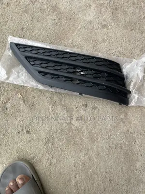 Pilot 2016 Fog Light Cover