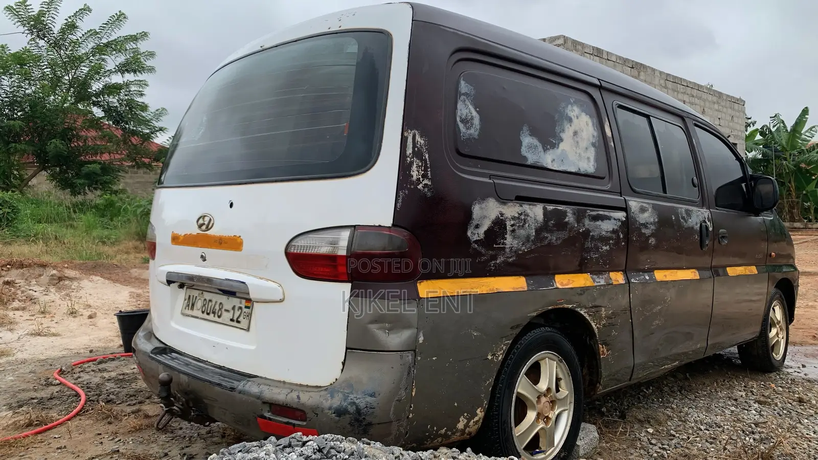 Hyundai Starex 2008 Brown