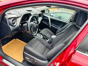 Toyota RAV4 2018 Burgundy