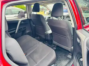 Toyota RAV4 2018 Burgundy